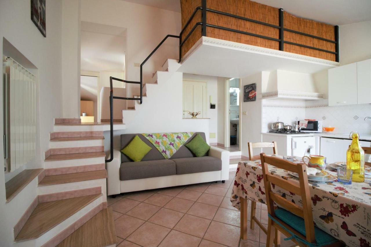 Holidaycasa Romano - Vacanza Nel Cuore Di Сперлонга Екстер'єр фото