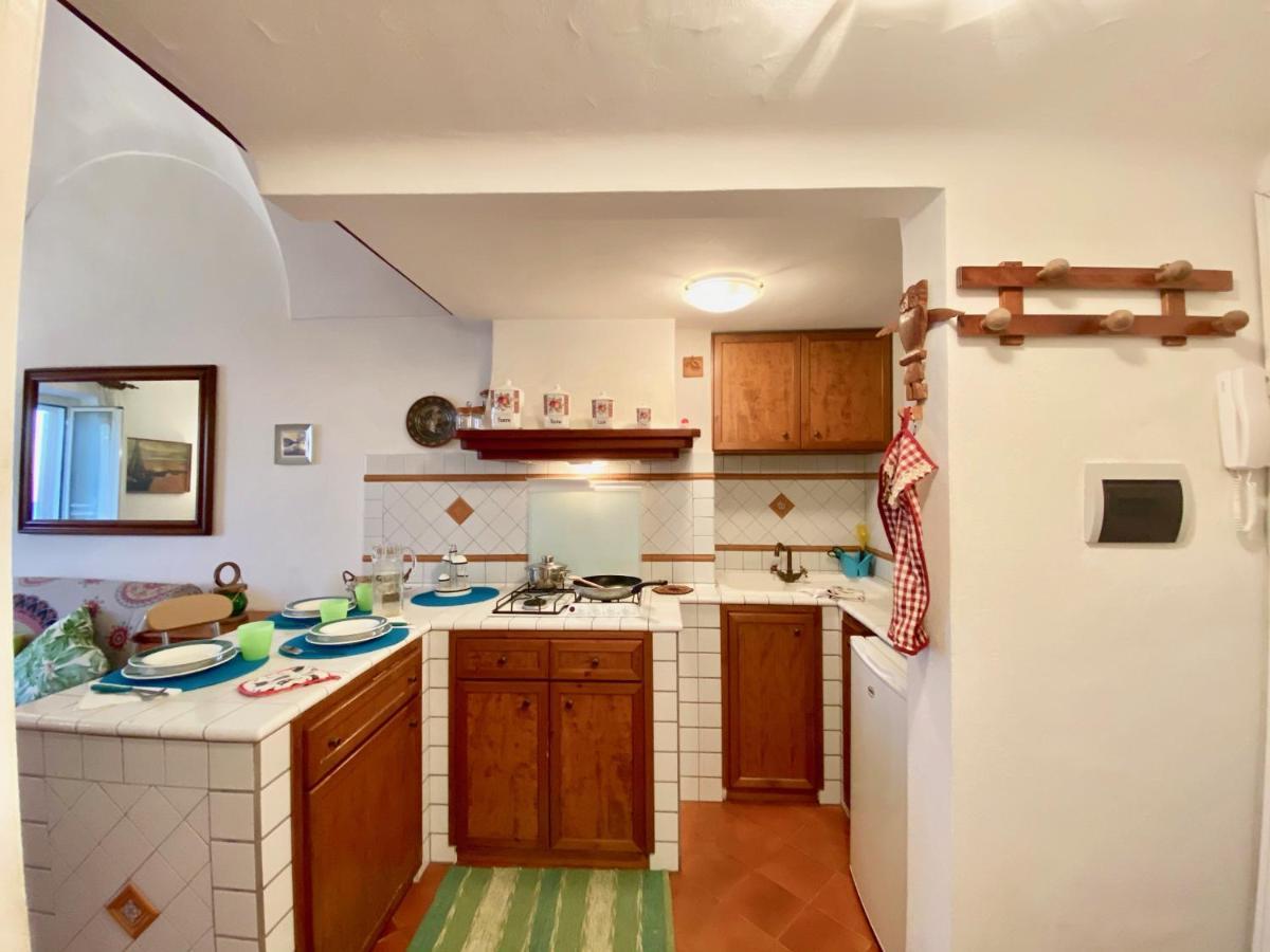 Holidaycasa Romano - Vacanza Nel Cuore Di Сперлонга Екстер'єр фото